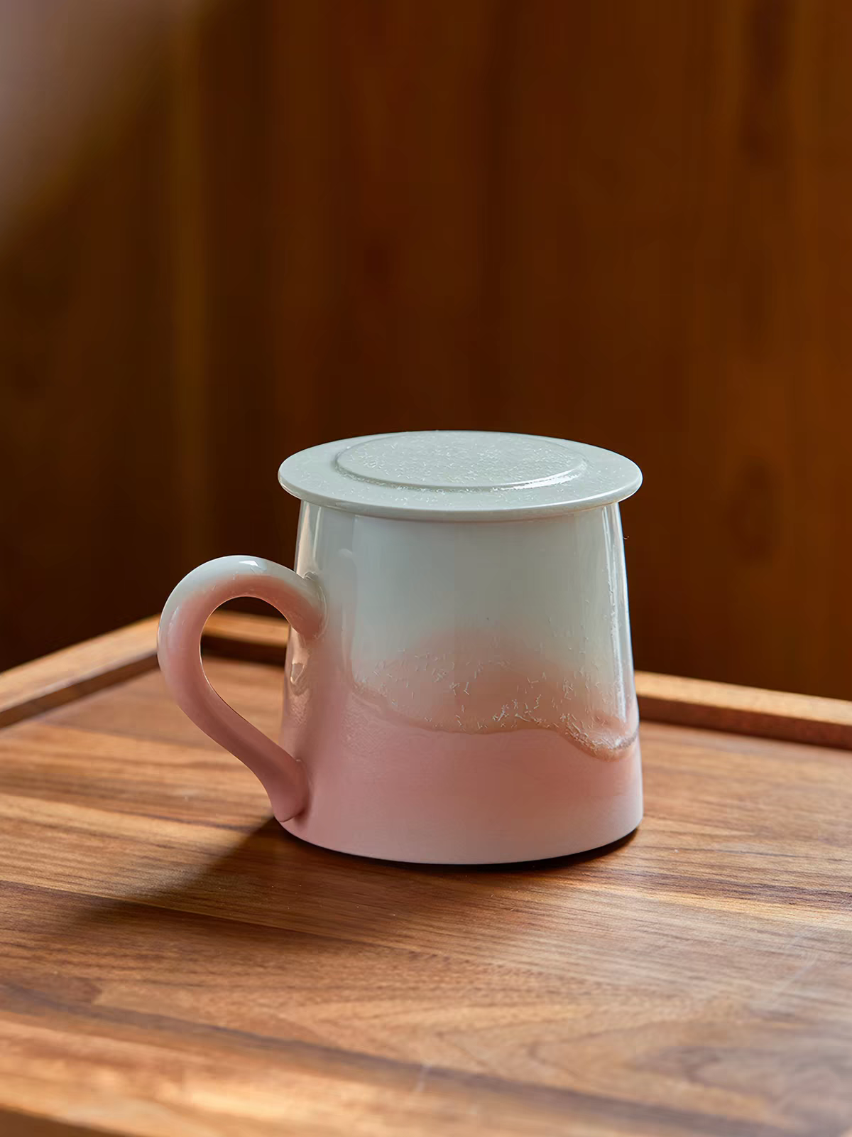 Xiangshang Amber Pink Lidded Mug, Handmade Jingdezhen Reactive Glaze Mug